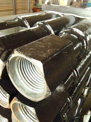 4" / 4 1/2" Ingersoll Rand Sondaj Borusu Pim ve Kutu Bağlantı Tipi Alaşımlı Çelik